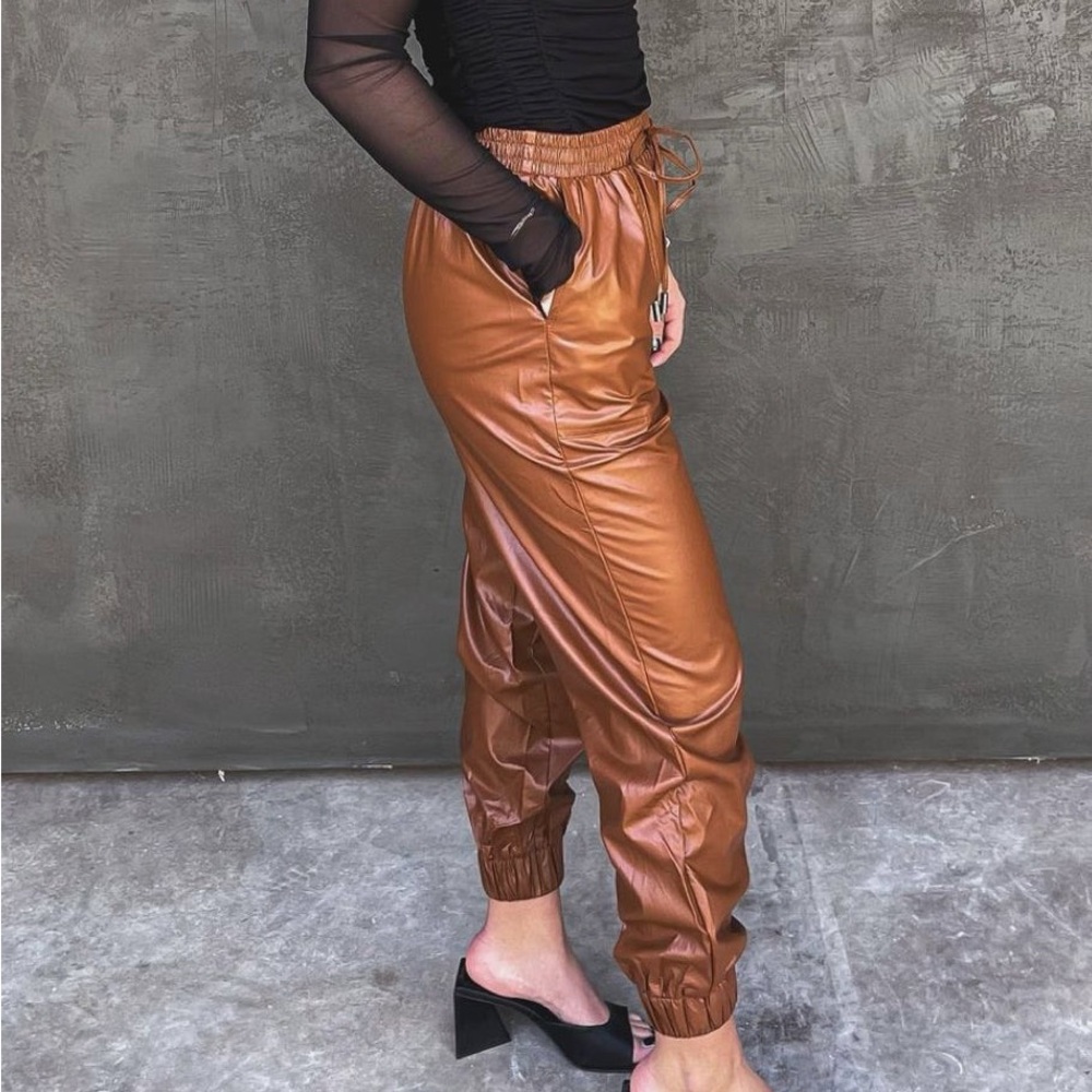 Faux leather joggers. High-Waisted Loose Fit